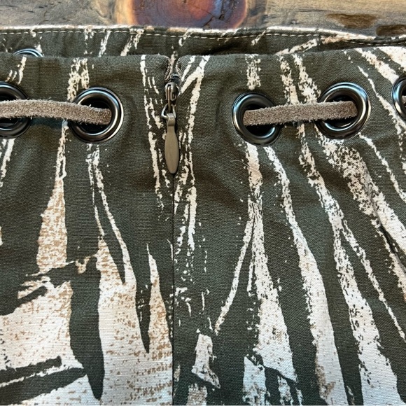 Ideology Palm Leaf Print Skirt, Mini Skirt with Drawstring Waist, Summer Skirt 6 - Picture 6 of 6